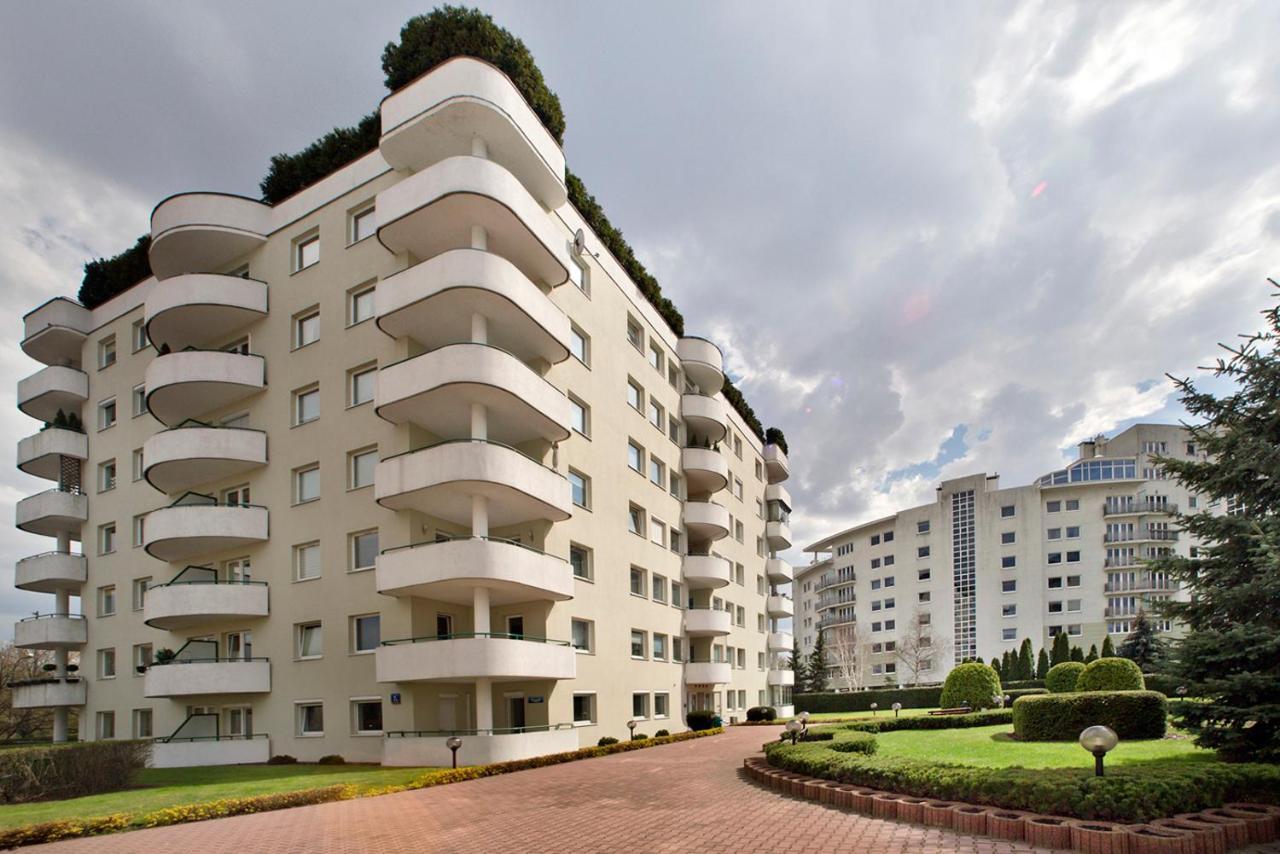 3 Bedrooms Apartment Zoliborz Gwiazdzista วอร์ซอ ภายนอก รูปภาพ