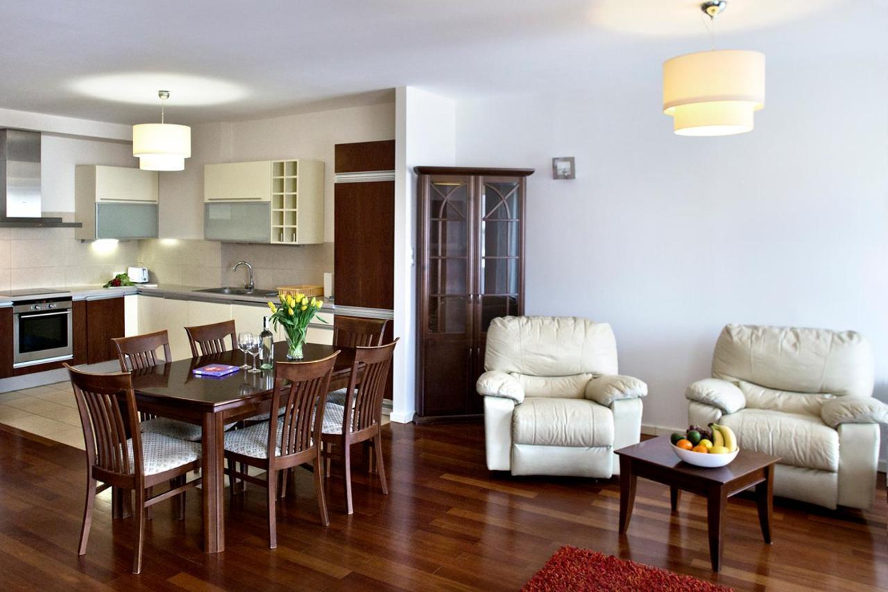 3 Bedrooms Apartment Zoliborz Gwiazdzista วอร์ซอ ภายนอก รูปภาพ