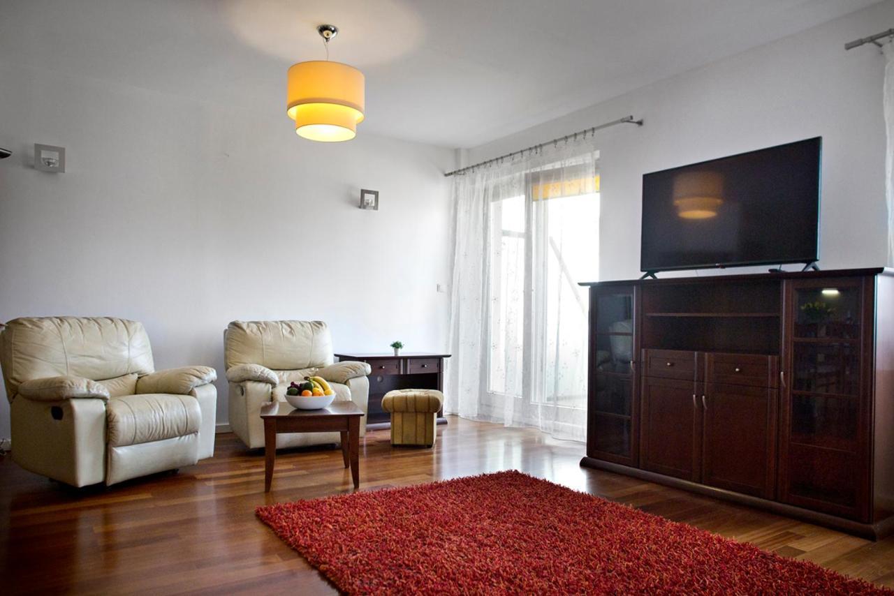 3 Bedrooms Apartment Zoliborz Gwiazdzista วอร์ซอ ภายนอก รูปภาพ